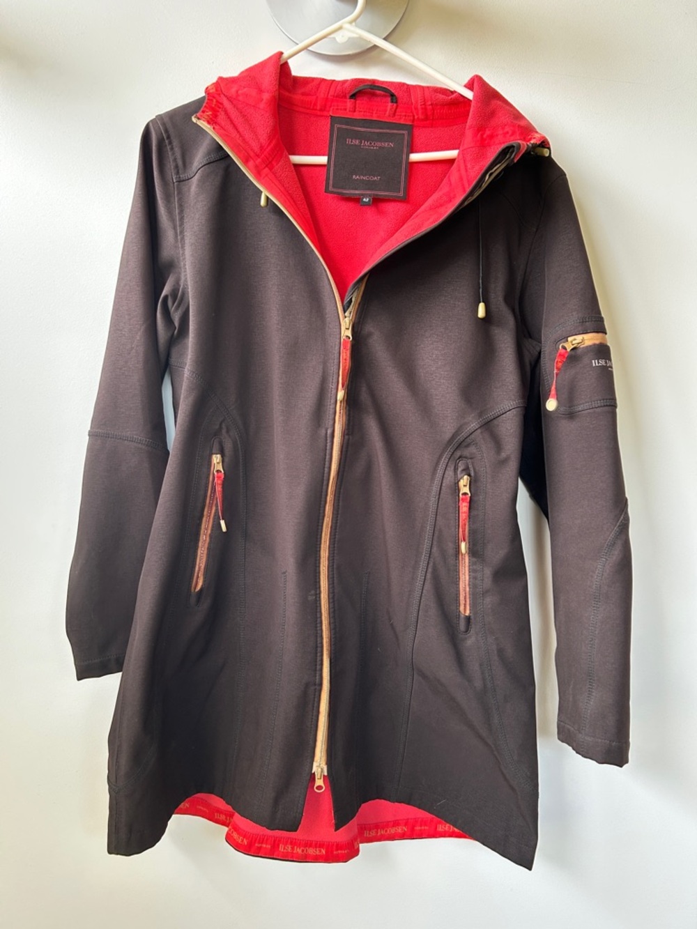 Ilse Jacobsen Black Rain Coat with Red Lining